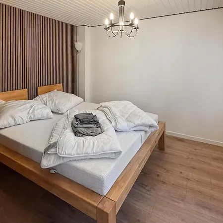 3 Bedroom Beautiful In *